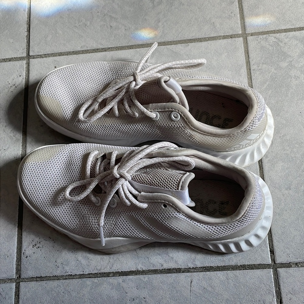 Adidas Bounce Training Shoes
